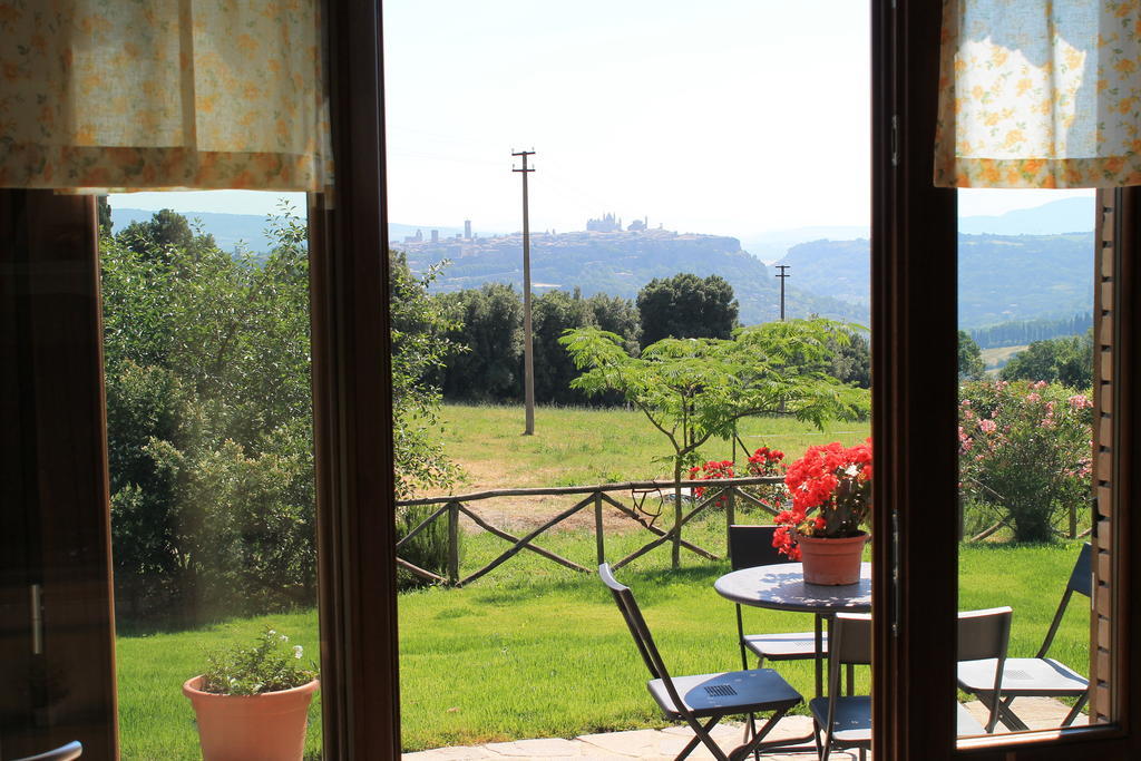Agriturismo Borgo Pirolino Orvieto Habitación foto